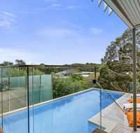 Lansdowne Villa - with swimming pool