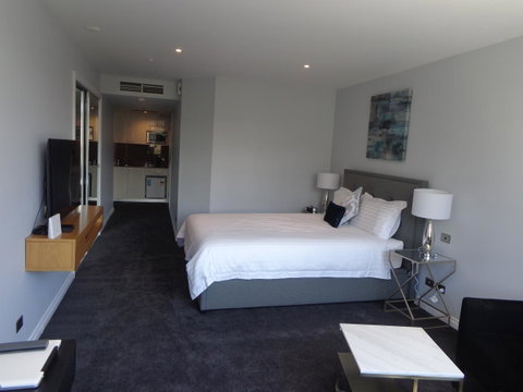 PrivateStudio In Quay West Building - Accommodation Newcastle 5