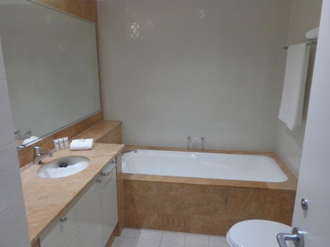 PrivateStudio In Quay West Building - Accommodation Newcastle 7