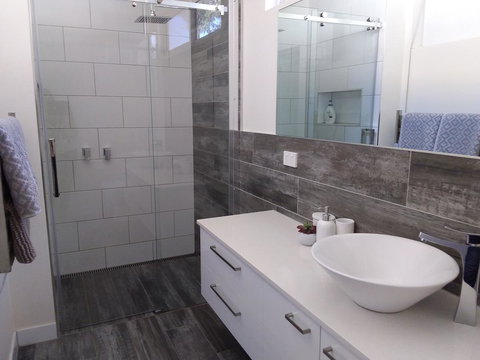 Boutique Heritage Studios On Ryrie Geelong CBD Opposite Hospital - Accommodation Newcastle 14