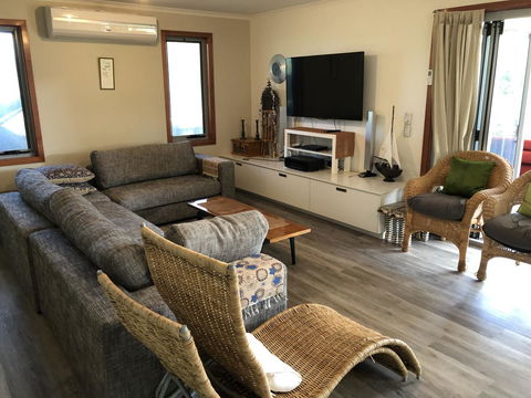 Beautiful, Cosy And Quiet - Accommodation Newcastle 4