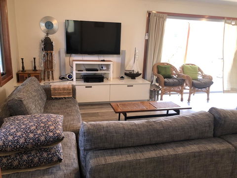 Beautiful, Cosy And Quiet - Accommodation Newcastle 2