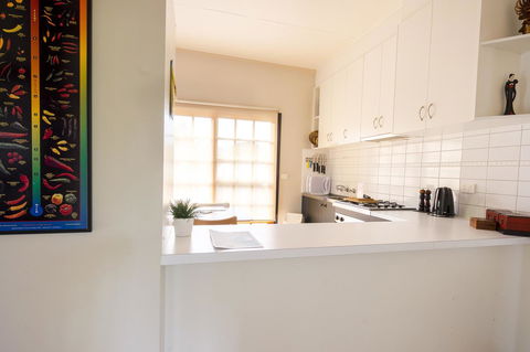 Azen Haven - Accommodation Newcastle 5