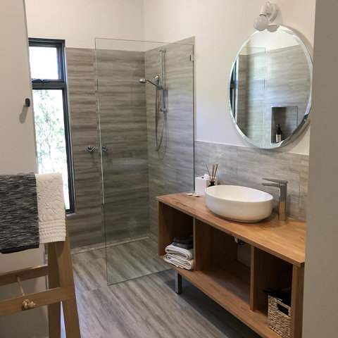 Saje\'s House & Pod - Accommodation Newcastle 10