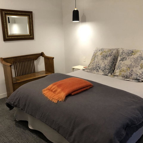 Saje\'s House & Pod - Accommodation Newcastle 9