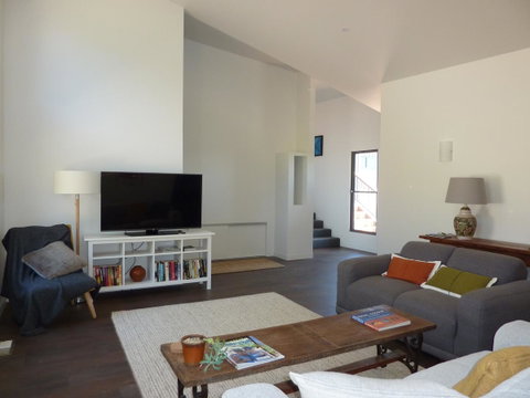Saje\'s House & Pod - Accommodation Newcastle 2
