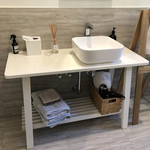 Saje\'s House & Pod - Accommodation Newcastle 8