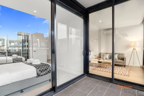 IFSuites (IFSTAYS) North Apartment - Accommodation Newcastle 36
