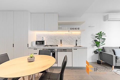 IFSuites (IFSTAYS) North Apartment - Accommodation Newcastle 5