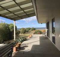Eagle Bay Views - Accommodation Newcastle