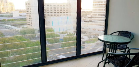 Trendy City Pad Melbourne - Accommodation Newcastle 8