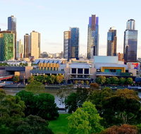 Trendy City Pad Melbourne - Accommodation Newcastle
