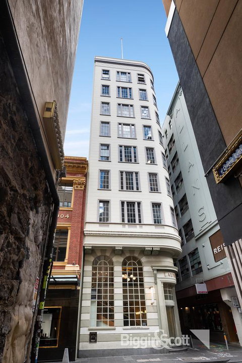 Spacious Designer Warehouse Melbourne CBD Apartment - Accommodation Newcastle 1