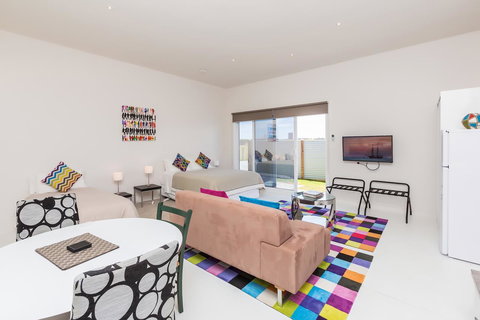 Cottages For Couples - Accommodation Newcastle 9