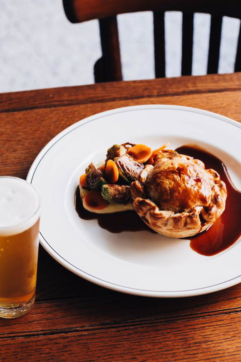 Naughtons Hotel - Accommodation Newcastle 16