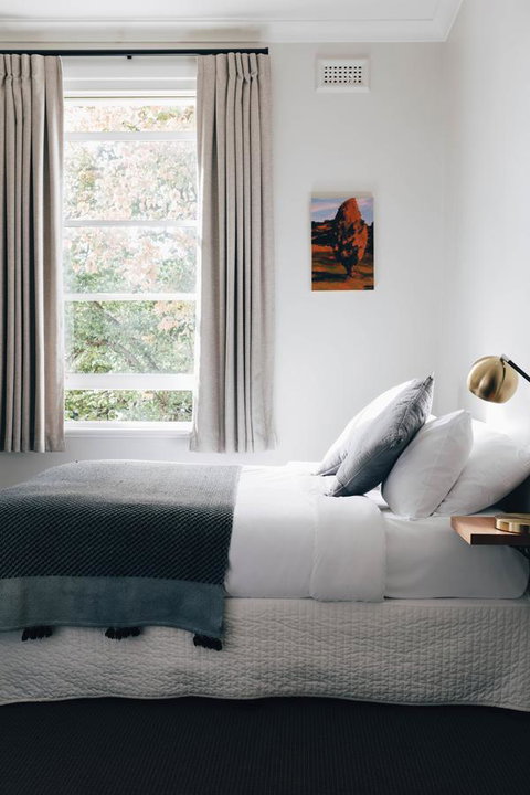 Naughtons Hotel - Accommodation Newcastle 3