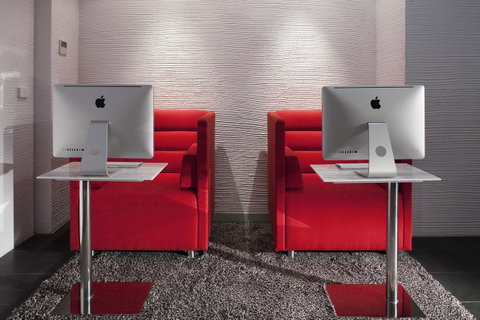 Fraser Place Melbourne - Accommodation Newcastle 3