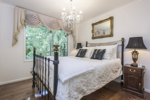 The Beeches - Olinda - Accommodation Newcastle 2