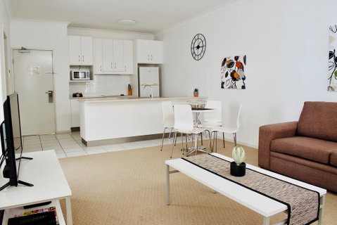 The Coast Motel - Accommodation Newcastle 1