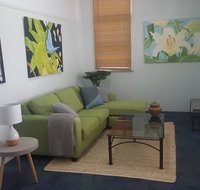 The Cottage - Accommodation Newcastle