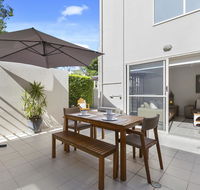 The Courtyards on Hill St