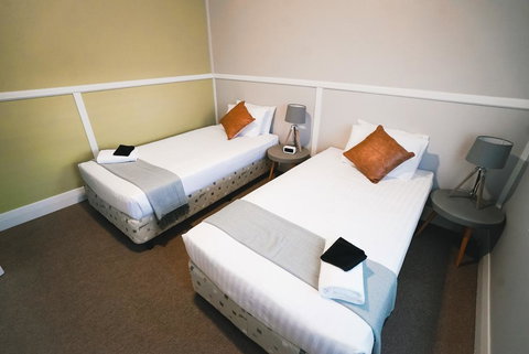 The Greenroof - Accommodation Newcastle 3
