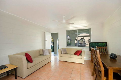 The Gulls Apartments - Accommodation Newcastle 3
