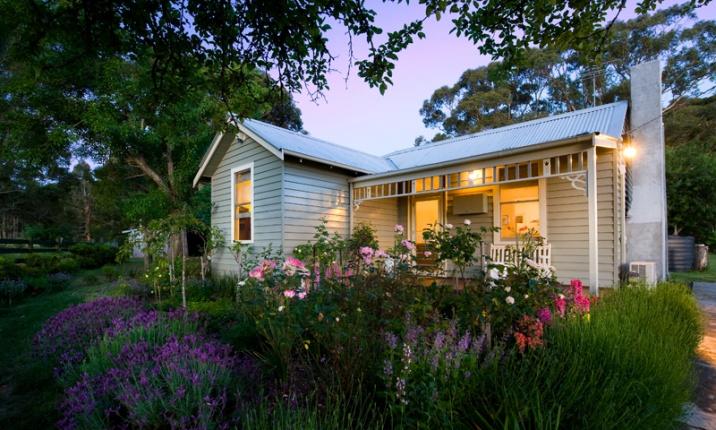 Sailors Hill VIC Accommodation Newcastle