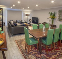 The Mountain House - Accommodation Newcastle