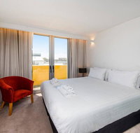 The Nest - Cosy Space on Newcastle Street with Roof Terrace - Accommodation Newcastle