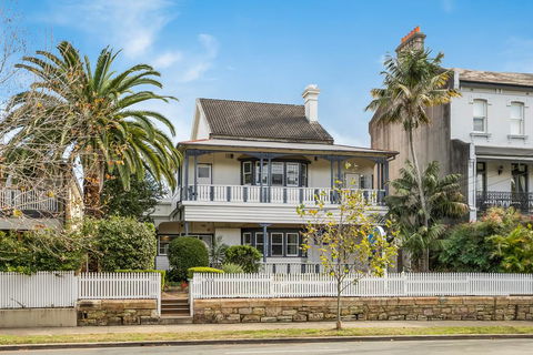 The North Shore Hotel - Accommodation Newcastle 0