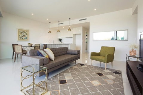 The Princess Bride - Executive 3BR Bulimba Apartment With Balcony In Central Location - Accommodation Newcastle 0