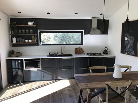 The Retreat - Accommodation Newcastle 2