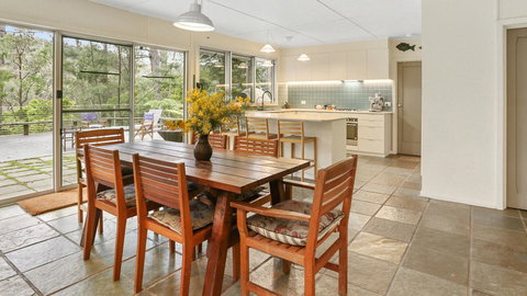 The River House - Accommodation Newcastle 1