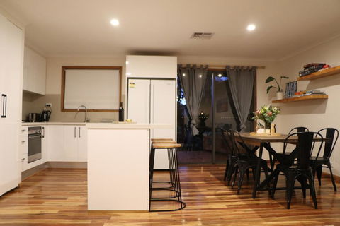 The Salty Gum - Maslin Beach - Accommodation Newcastle 3
