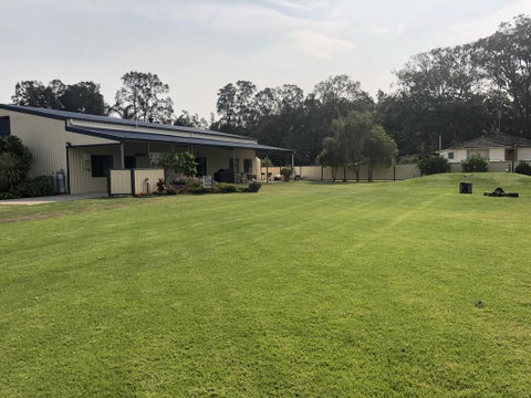 The Shouse - Accommodation Newcastle 0
