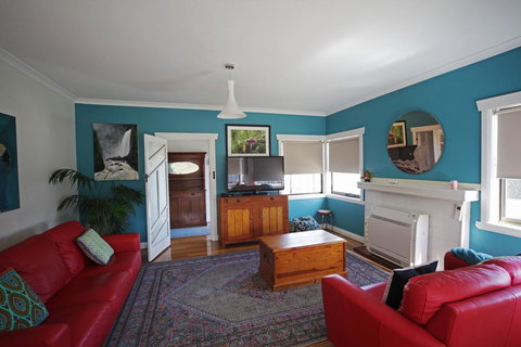 The Tickled Trout - Accommodation Newcastle 0