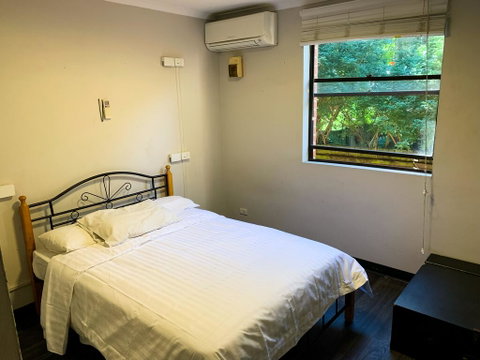 The Village Surry Hills - Accommodation Newcastle 2