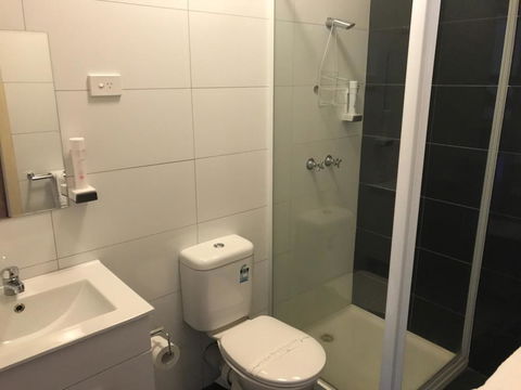 The Wharf Hotel - Accommodation Newcastle 0