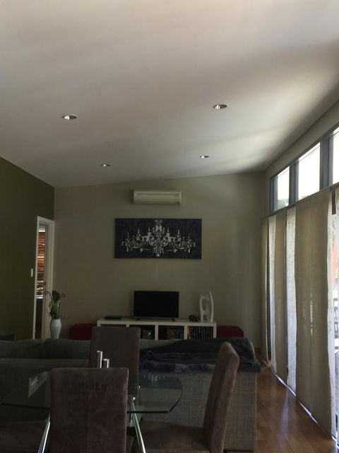 Thie My Chree Retreat - Accommodation Newcastle 2