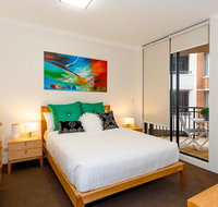 Thriving city location dining hub - Accommodation Newcastle