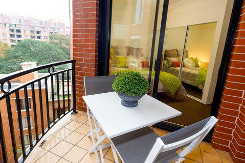 Thriving City Location, Dining Hub - Accommodation Newcastle 1