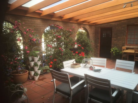 Tinder Lodge Studio - Accommodation Newcastle 1
