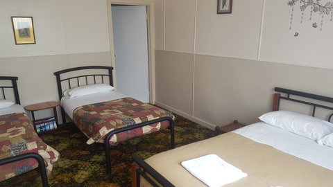 Tingle All Over Budget Accommodation - Accommodation Newcastle 2