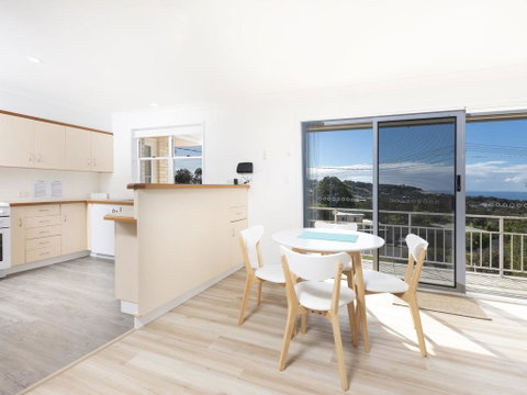 Tiro Moana - Accommodation Newcastle 0