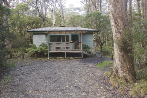 Toms Cabin - Accommodation Newcastle 1