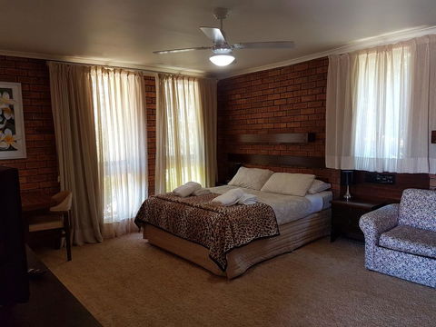 Toora Lodge Motel - Accommodation Newcastle 2