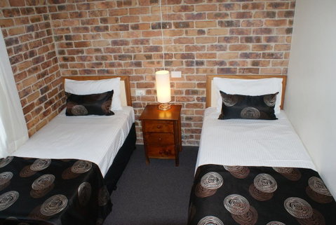 Toowong Villas - Accommodation Newcastle 2