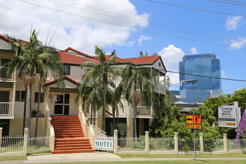 Toowong Central Motel Apartments - Accommodation Newcastle 0