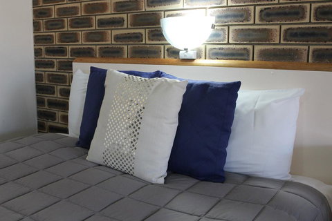 Top Of The Town Motel - Accommodation Newcastle 0